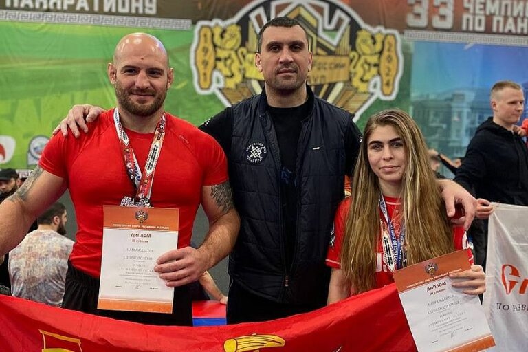 Полехин и Кипер завоевали бронзу чемпионата России по панкратиону