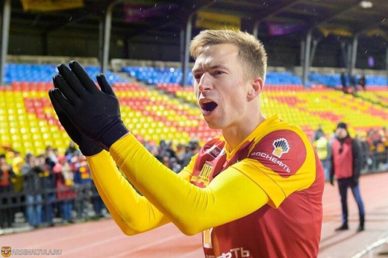 Анатолий Макаров перешёл из «Арсенала» в «Сочи»
