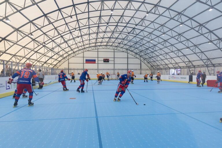 В Туле открылся первый корт для хоккея на роликах